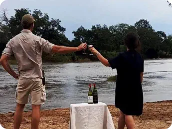 Crossroads Safaris Sundowners on the Olifants River